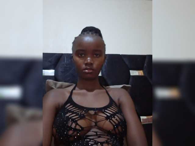 Darkdesire-1 live cam on BongaCams