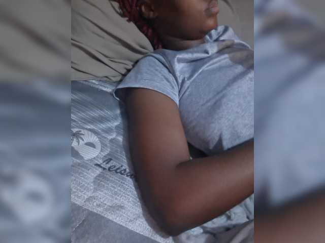 Littlesecret-1 live cam on BongaCams