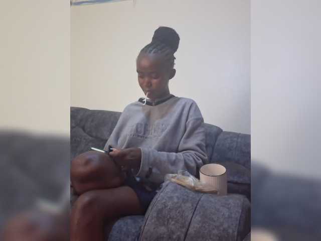Darkdesire-1 live cam on BongaCams