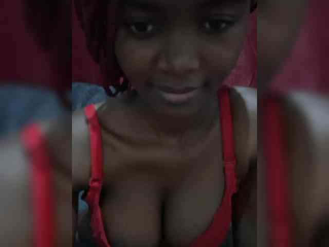 Littlesecret-1 webcam