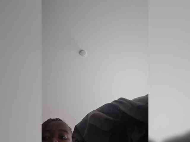 Littlesecret-1 webcam