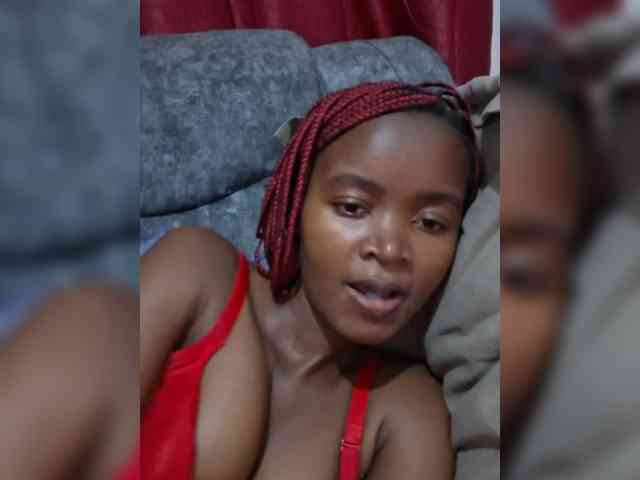 Littlesecret-1 webcam
