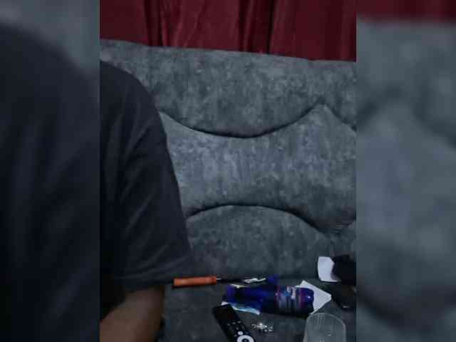 Littlesecret-1 webcam