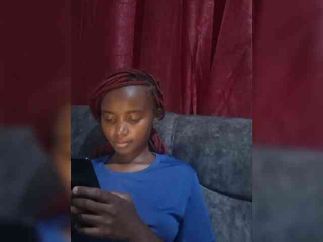 Littlesecret-1 webcam