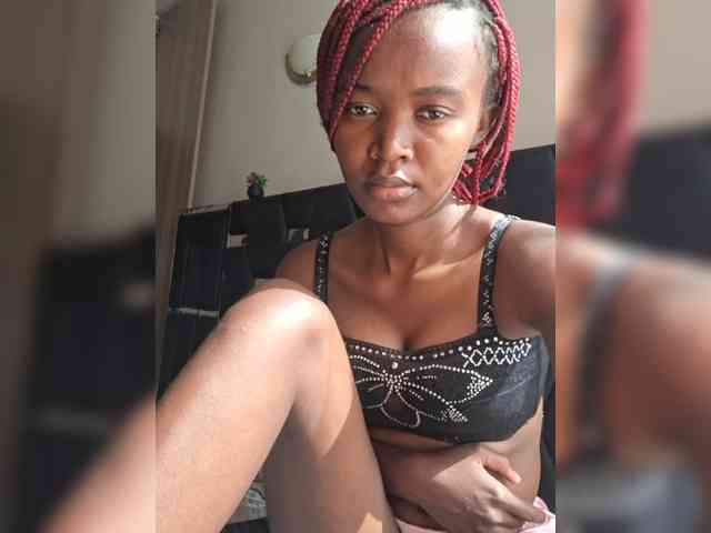 Littlesecret-1 webcam
