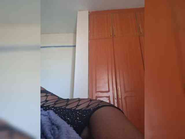 Darkdesire-1 webcam