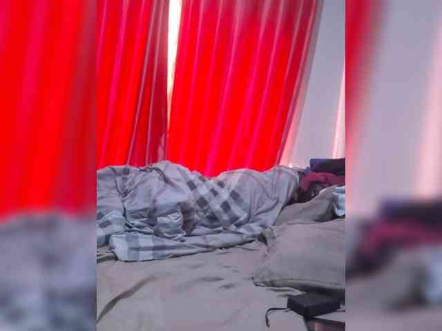 Littlesecret-1 webcam