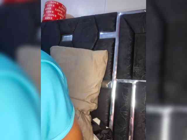 Littlesecret-1 webcam