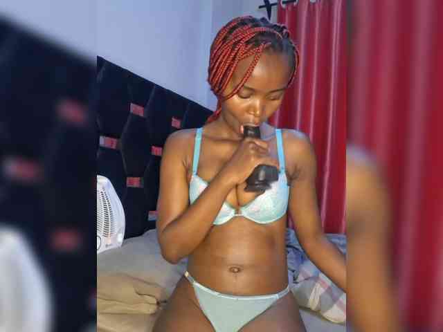 Littlesecret-1 webcam