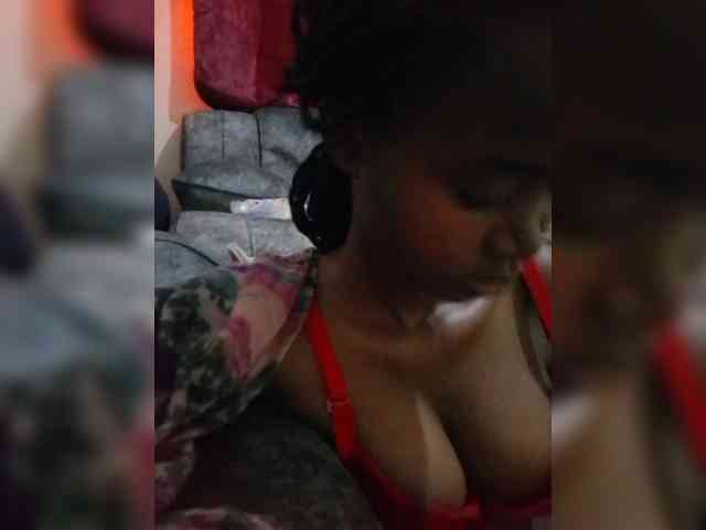 Darkdesire-1 webcam