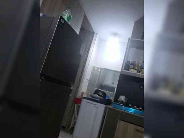 Littlesecret-1 webcam