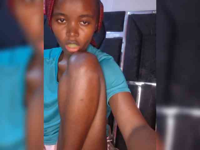 Littlesecret-1 webcam