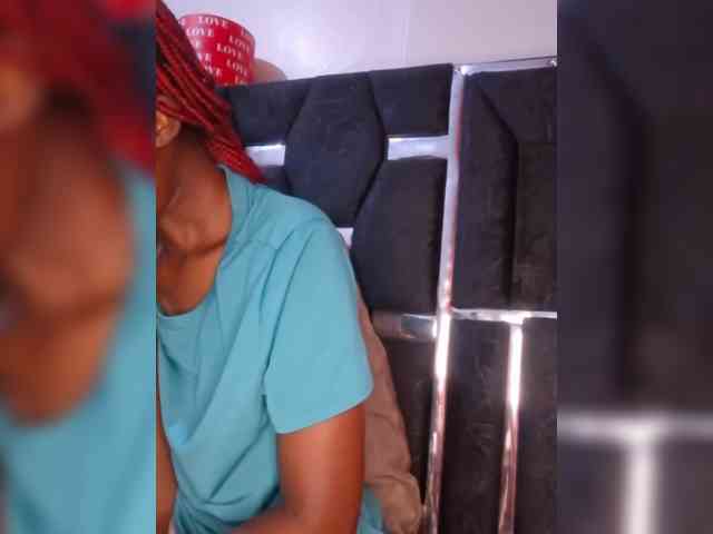 Littlesecret-1 webcam
