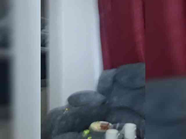 Littlesecret-1 webcam