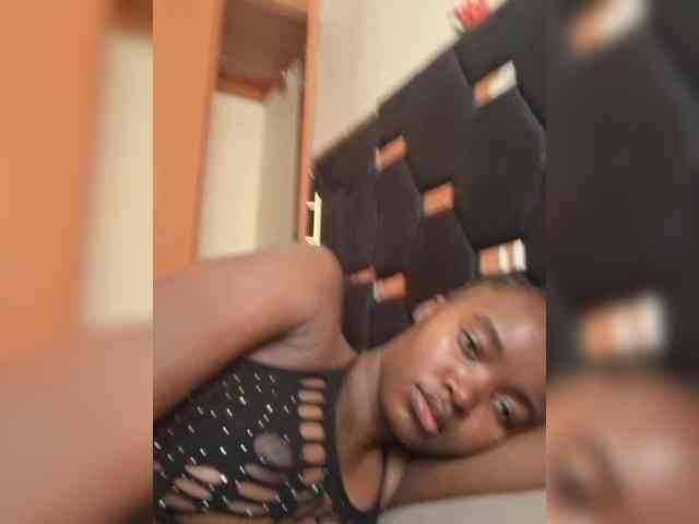 Darkdesire-1 webcam