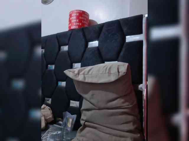 Littlesecret-1 webcam