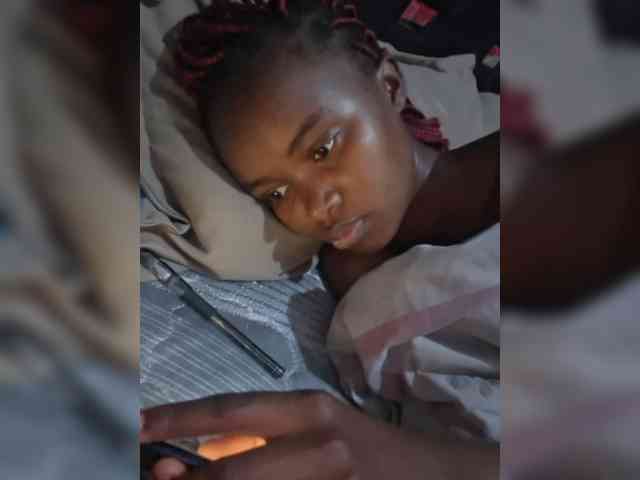 Littlesecret-1 webcam