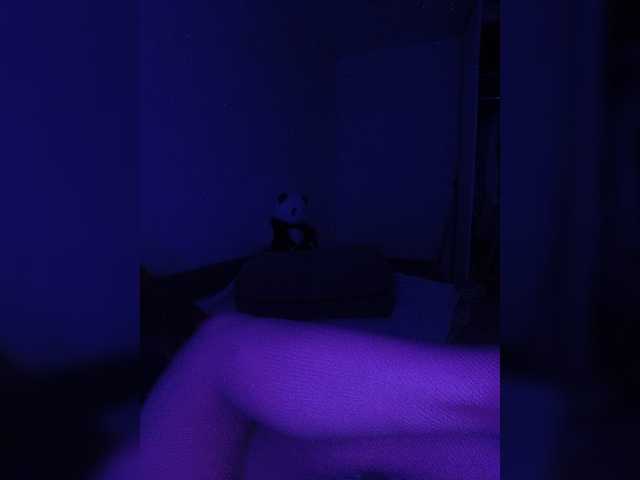 YajeVika4 live cam on BongaCams