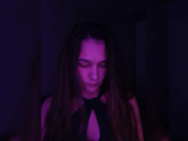 YajeVika4 live cam on BongaCams
