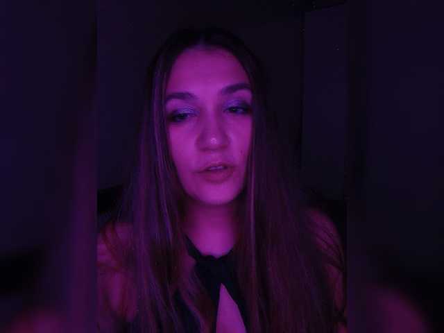 YajeVika4 live cam on BongaCams