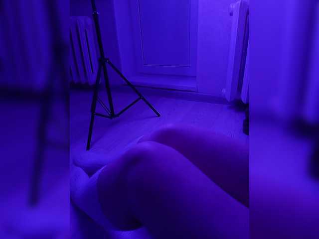 YajeVika4's BongaCams show and profile