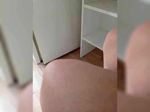 DevitivostayLisa webcam