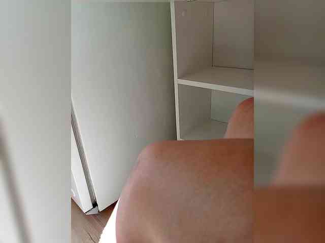 DevitivostayLisa webcam