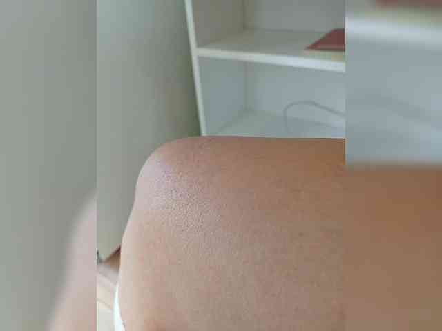 DevitivostayLisa webcam