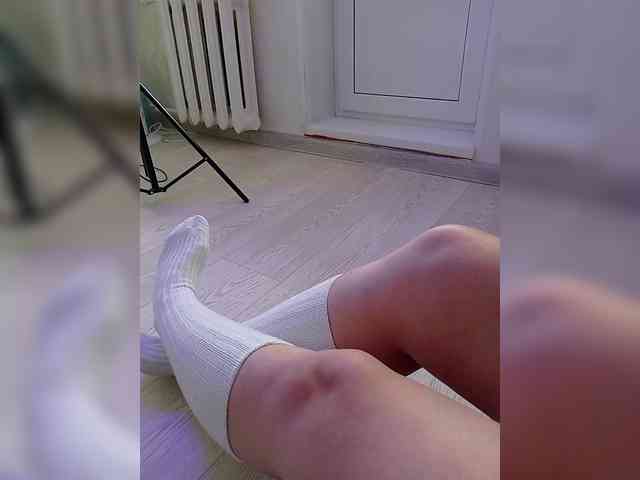 DevitivostayLisa webcam