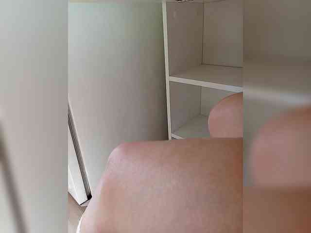 DevitivostayLisa webcam