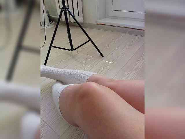 DevitivostayLisa webcam