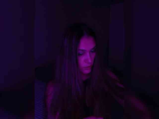DevitivostayLisa webcam