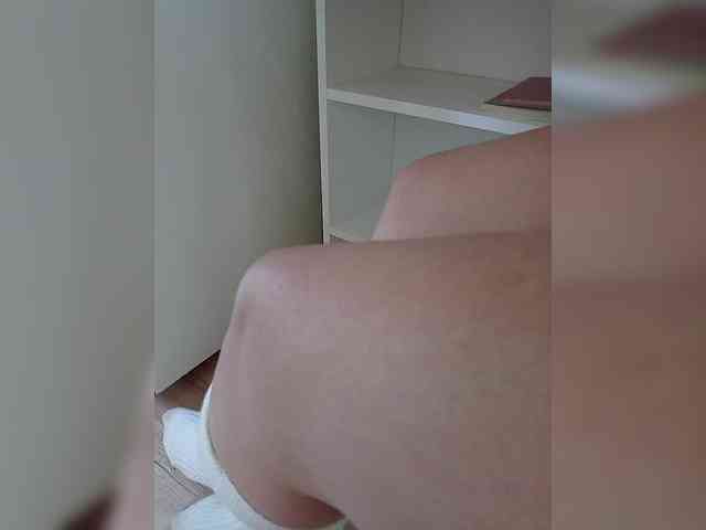 DevitivostayLisa webcam