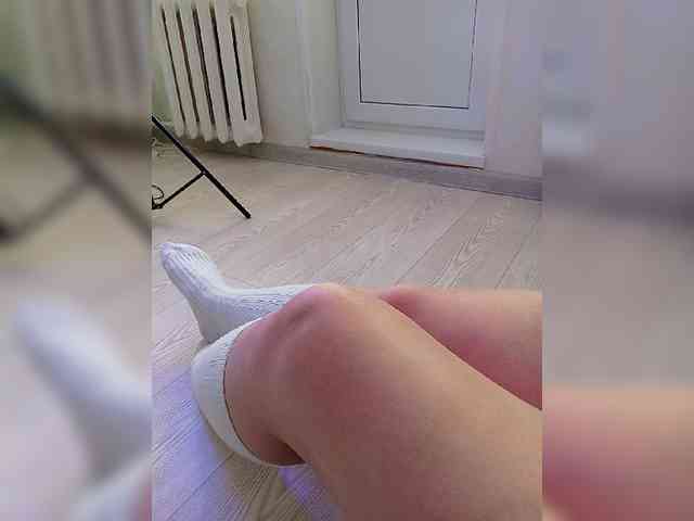 DevitivostayLisa webcam