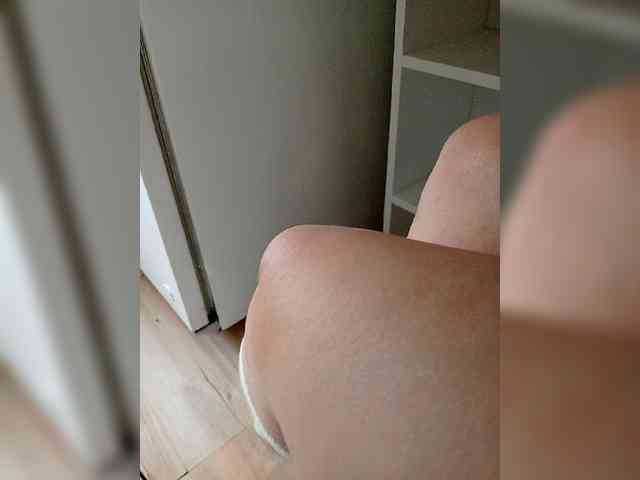 DevitivostayLisa webcam