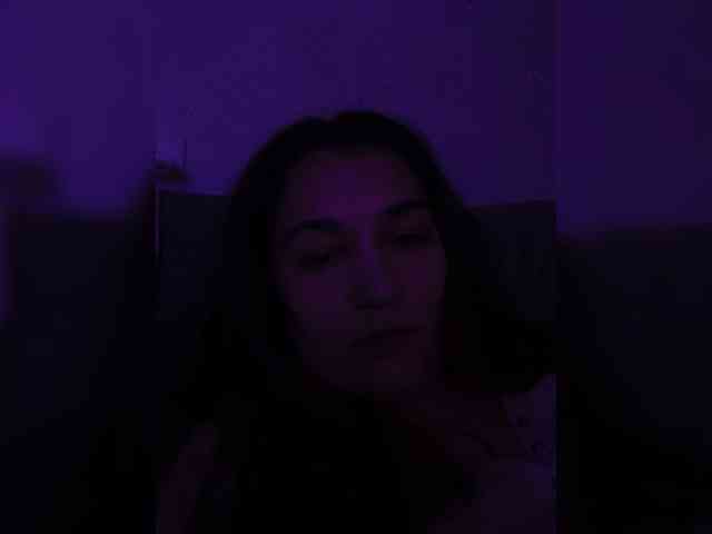 DevitivostayLisa webcam