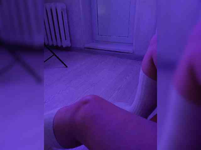 DevitivostayLisa webcam