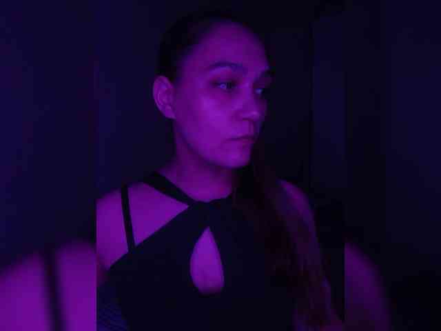 DevitivostayLisa webcam
