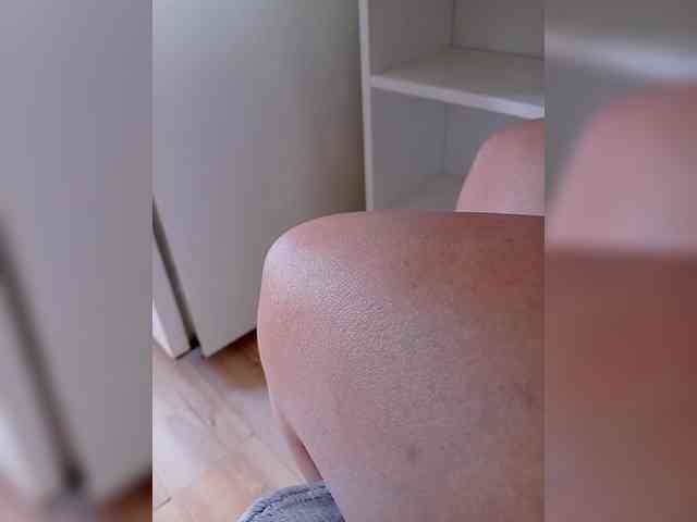 DevitivostayLisa webcam