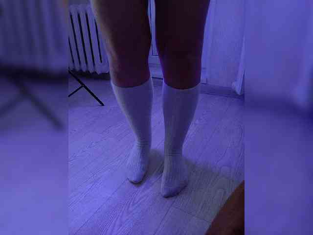 DevitivostayLisa webcam