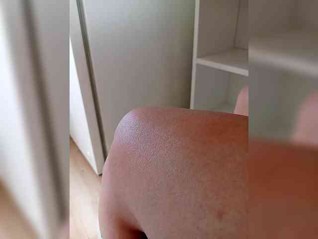 DevitivostayLisa webcam