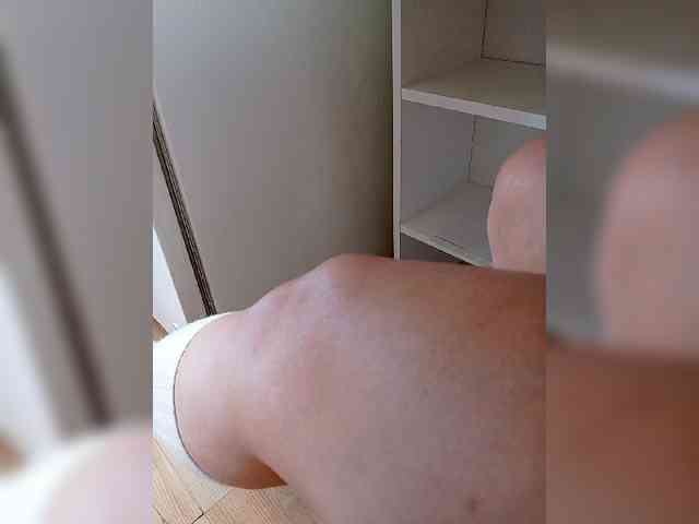 DevitivostayLisa webcam