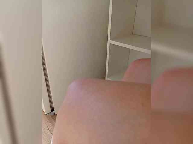 DevitivostayLisa webcam