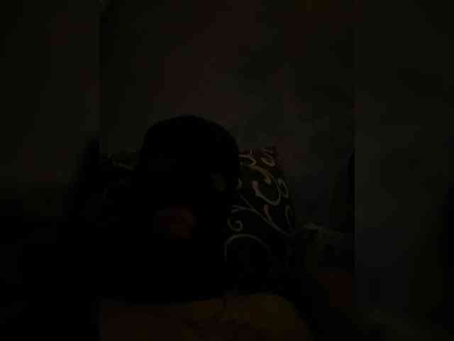 Mamaneeprostit1111 webcam