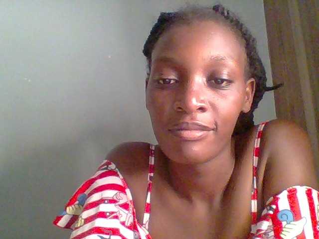 Chocolate-saucy Live Cam on BongaCams