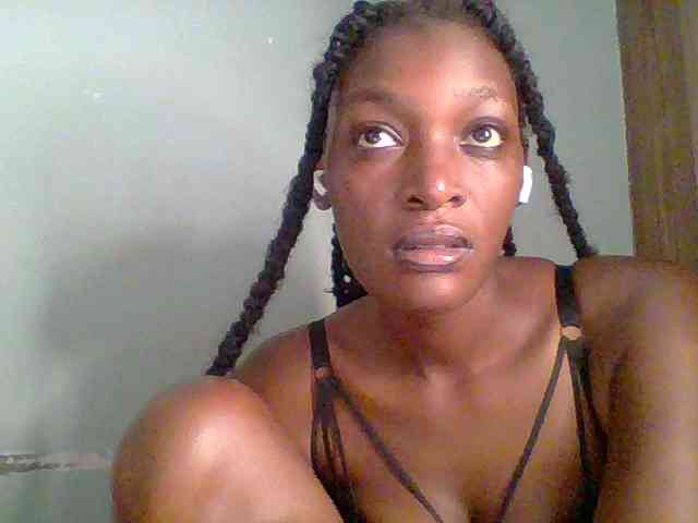 Chocolate-saucy webcam