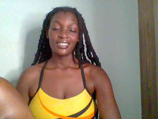 Chocolate-saucy webcam