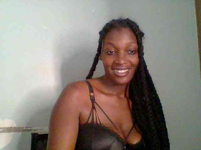 Chocolate-saucy webcam