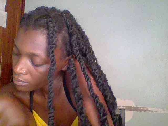 Chocolate-saucy webcam