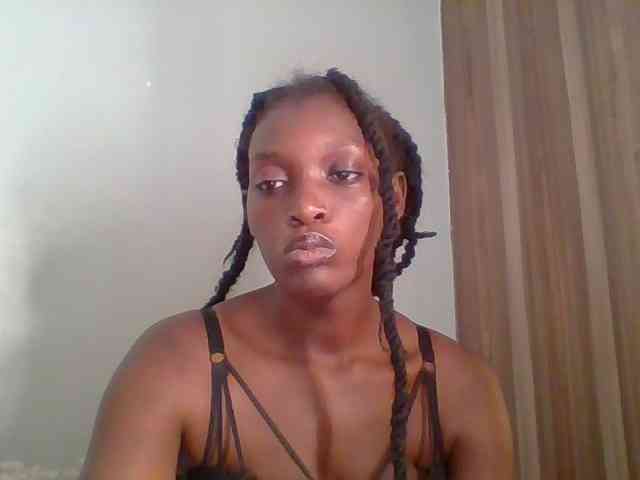 Chocolate-saucy webcam